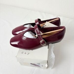 A New Day Elena Burgundy Patent Mary Jane Flats Memory Foam Women Size 9 shiny